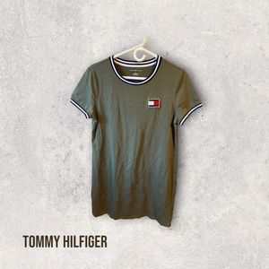 3/$20🌿Tommy Hilfiger T-shirt dress
